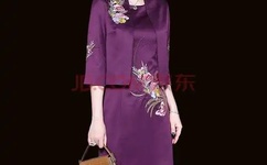 无发育的学生女洗澡视频